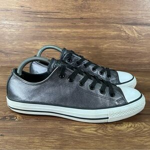 CONVERSE Silver Leather Low Top Sneakers Women’s Size 9 Shoes